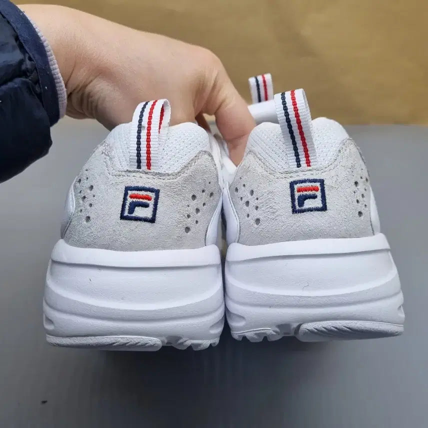 [BUNJANG] Fila Ray Tracer Women's Sneakers / 휠라 레이 트레이서 여성운동화240