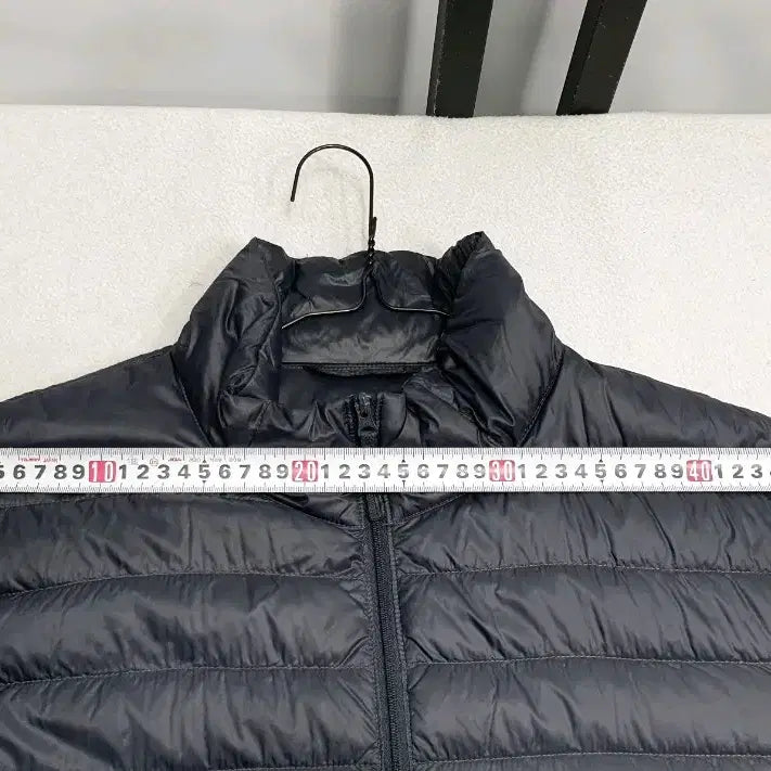 [BUNJANG] Uniqlo Lightweight High Neck Down Jacket - L / 유니클로 경량 패딩 하이넥 다운 자켓 L