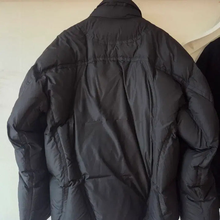 [BUNJANG] LMOOD GIPI Aeos Black Down Puffer Jacket / 엘무드 GIPI 에이오스 블랙 다운 패딩 46사이즈