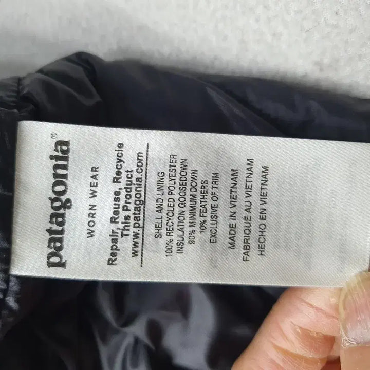 [BUNJANG] Patagonia Down Sweater Vest Black / 파타고니아 경량 패딩 조끼 다운스웨터 베스트 블랙 m