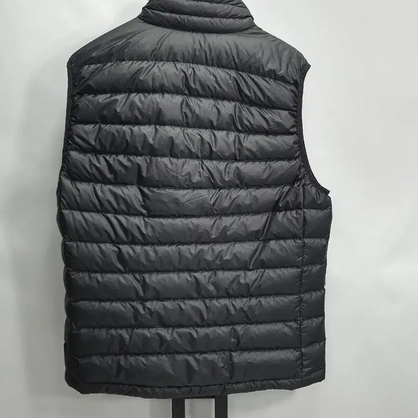 [BUNJANG] Patagonia Down Sweater Vest Black / 파타고니아 경량 패딩 조끼 다운스웨터 베스트 블랙 m