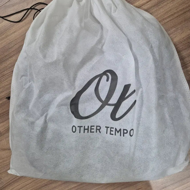 [BUNJANG] Ader Tempo Arco Black Hobo Bag / 아더템포 arco black 호보백