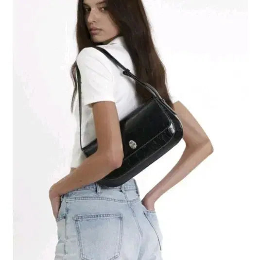 [BUNJANG] OSTKAKA KADEL Bag - Black Shoulder Bag / 오스트카카 카델백_블랙