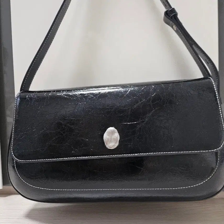 [BUNJANG] OSTKAKA KADEL Bag - Black Shoulder Bag / 오스트카카 카델백_블랙