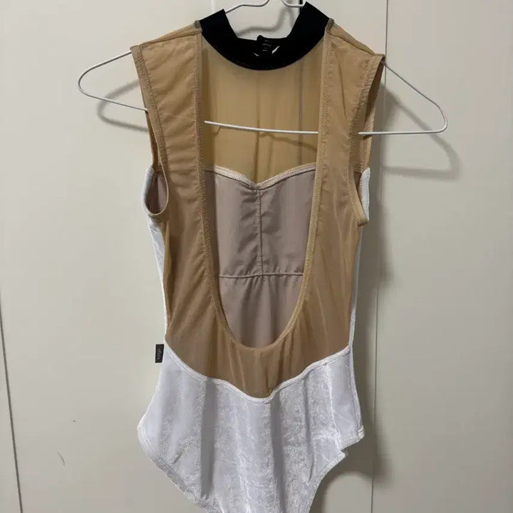 [BUNJANG] Eflora Velvet Leotard / 이플로라 레오타드