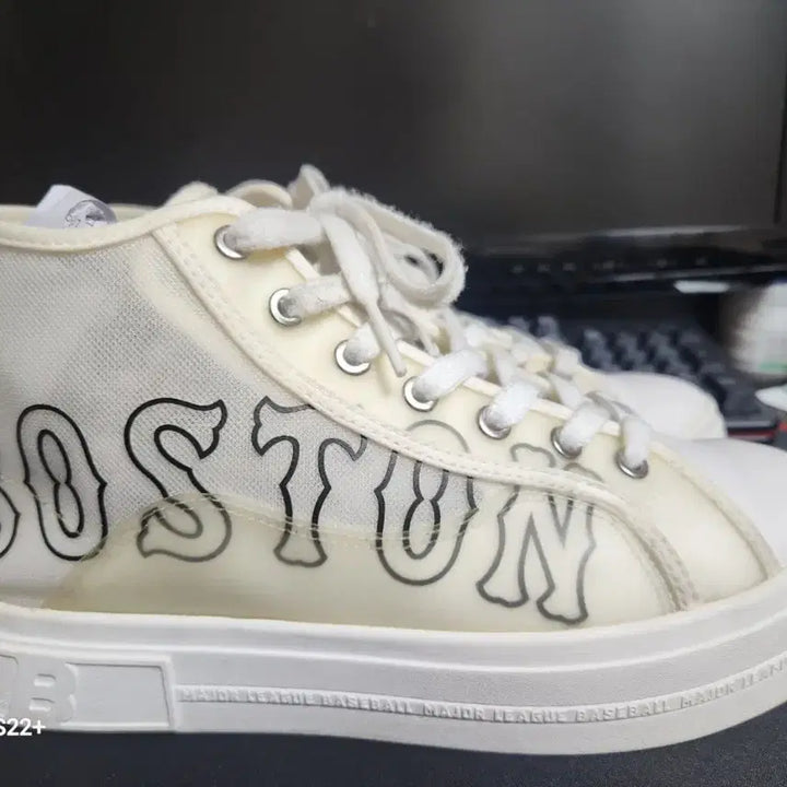 [BUNJANG] MLB Boston High-Top Sneakers / MLB 보스턴 하이탑 스니커즈 250미리