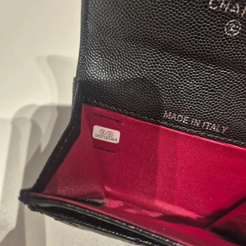 [BUNJANG] Clean Look Caviar Leather Wallet / 클똑 지갑 캐비어 은장 블랙