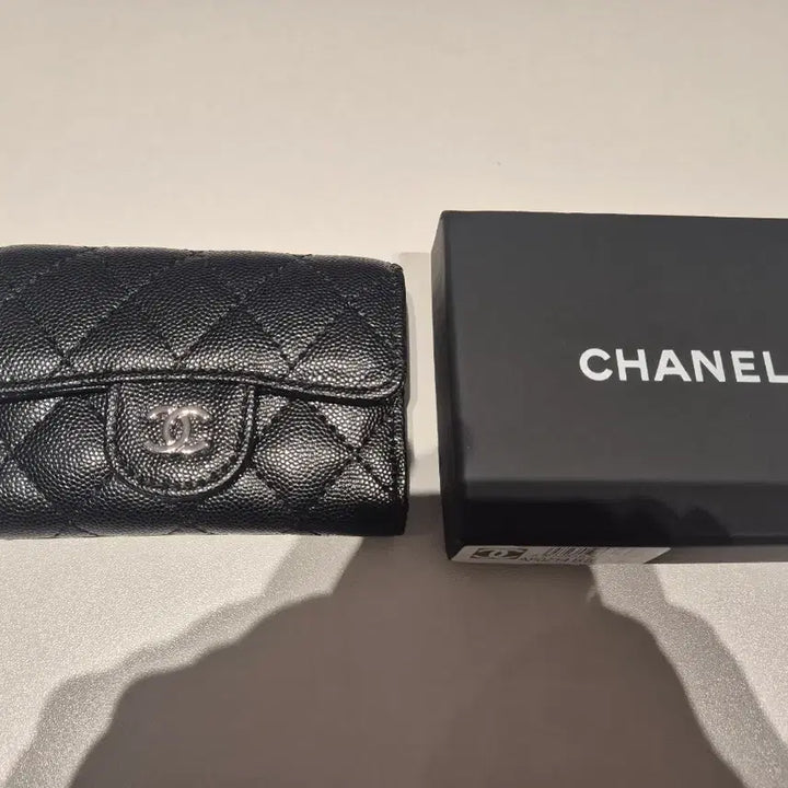 [BUNJANG] Clean Look Caviar Leather Wallet / 클똑 지갑 캐비어 은장 블랙