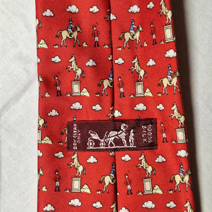 [BUNJANG] Hermes Silk Tie Red Equestrian Pattern / 에르메스 실크 넥타이 레드 승마 기마패턴