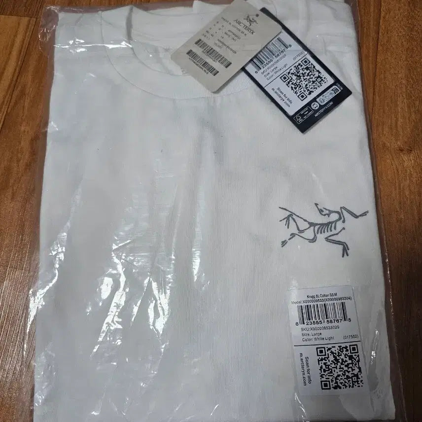 [SOLD OUT] 아크테릭스 크래그 반팔티 화이트 L