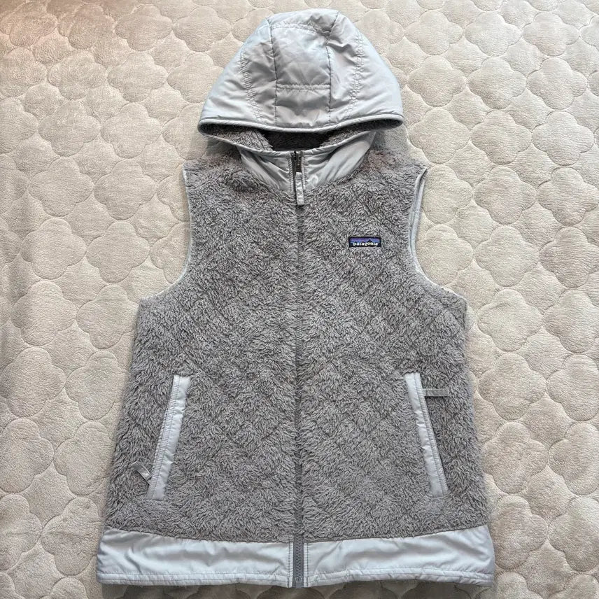 [SOLD OUT] [M] 파타고니아 우먼스 플리스 베스트 리버시블 보아후디