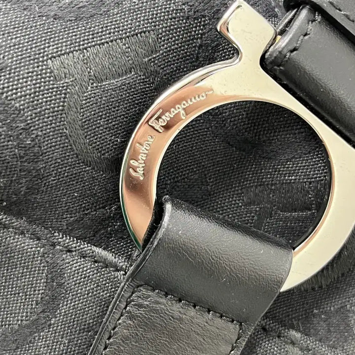 [BUNJANG] Ferragamo Gancini Two-Way Boston Bag / [정품/보증서X] 페라가모 간치니 투웨이 보스턴 백