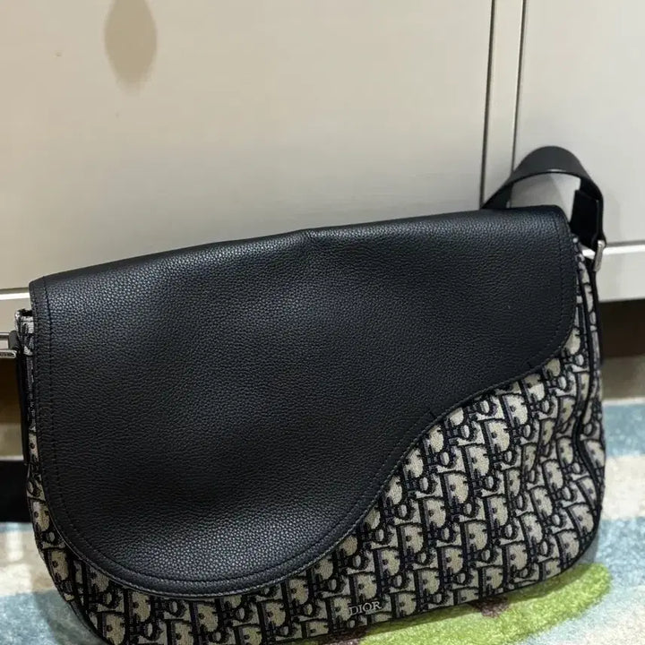 [BUNJANG] Dior Oblique Saddle Messenger Bag Large / 디올 오블리크 새들 메신저백 라지
