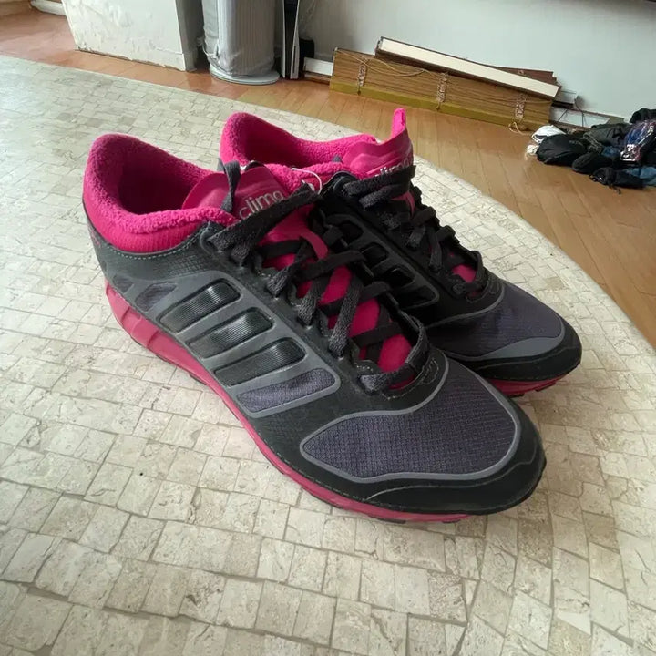 [BUNJANG] Adidas CW Revolution Sneakers 220mm / 아디다스 CW레볼루션 220mm 새상품