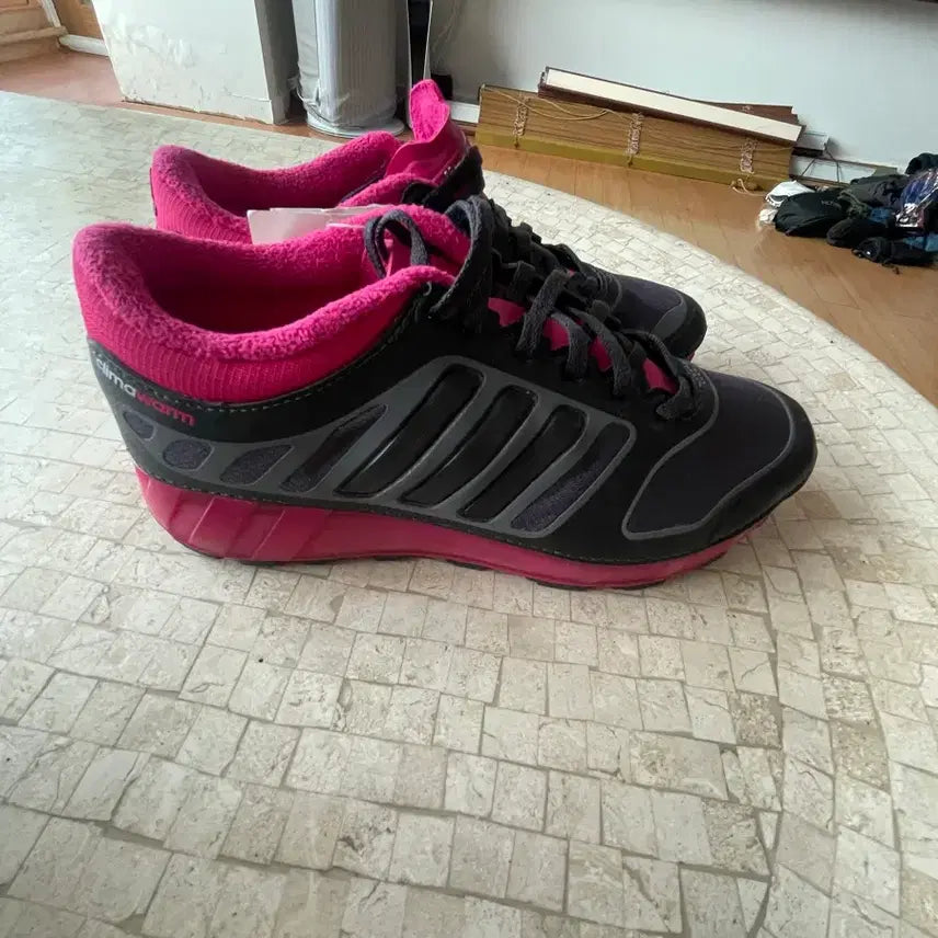 [BUNJANG] Adidas CW Revolution Sneakers 220mm / 아디다스 CW레볼루션 220mm 새상품