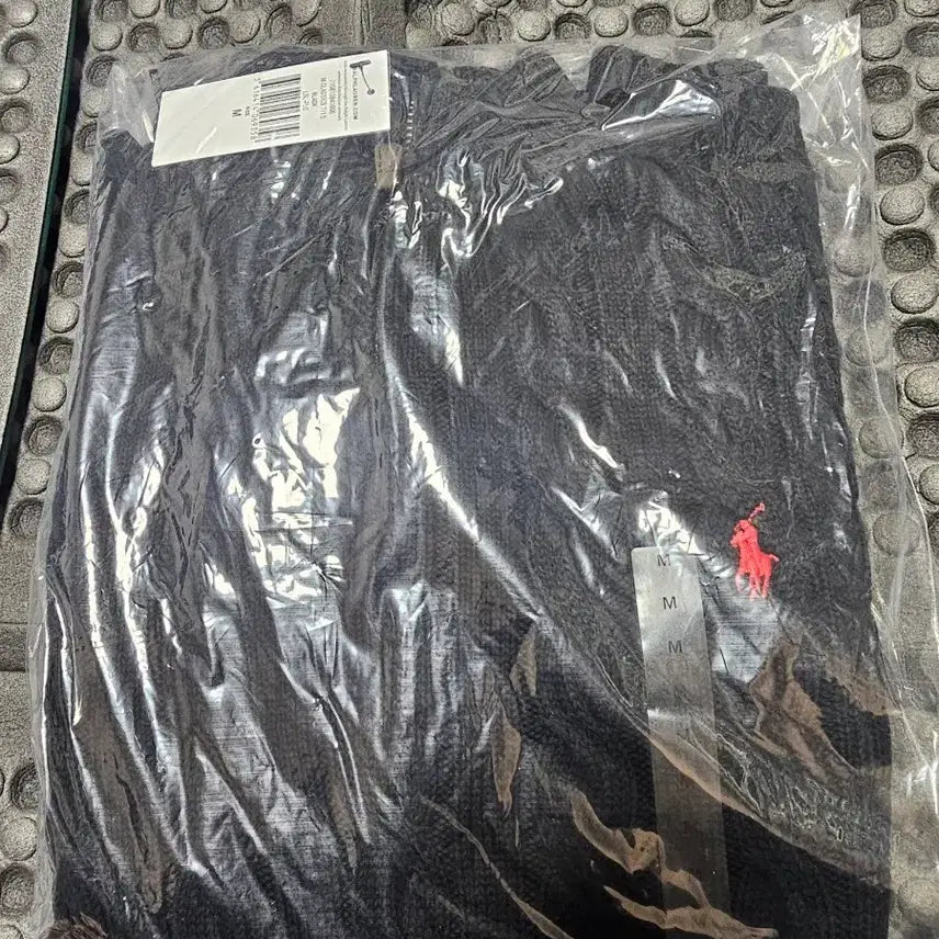 [SOLD OUT] 폴로 랄프로렌 케이블 반집업니트 블랙 M 사이즈 새상품