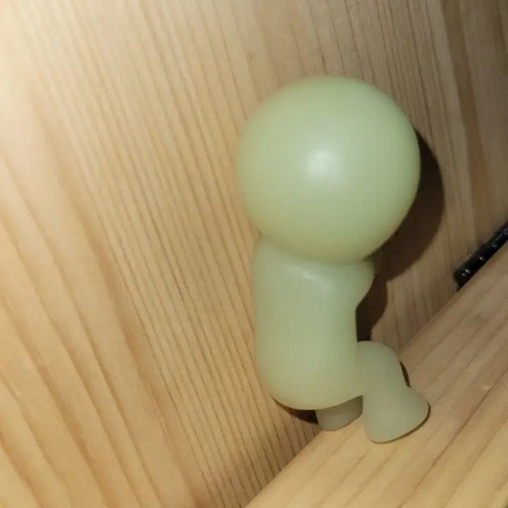 [BUNJANG] Smiski Series 1 Figure / 스미스키 시리즈 1 아무도 모르게! 피규어
