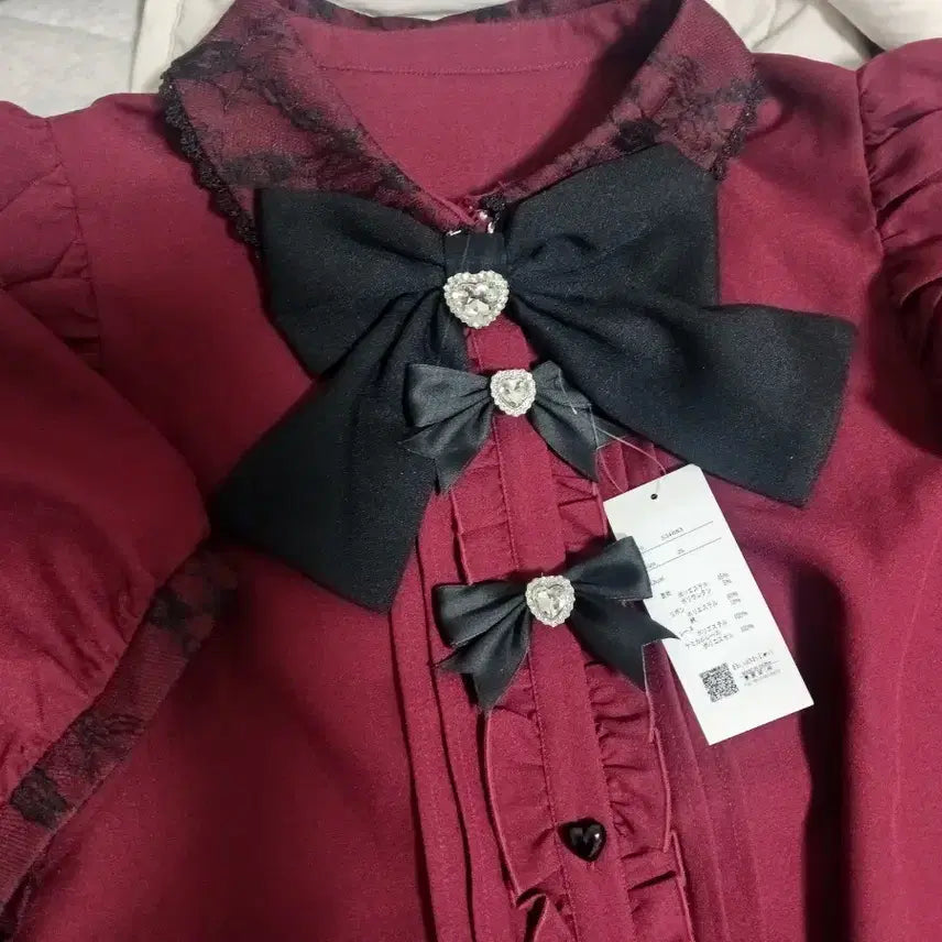 [SOLD OUT] 디마럽 반팔 블라우스 양지뢰 양산형 지뢰계 리즈리사 마즈 노에미 시허니