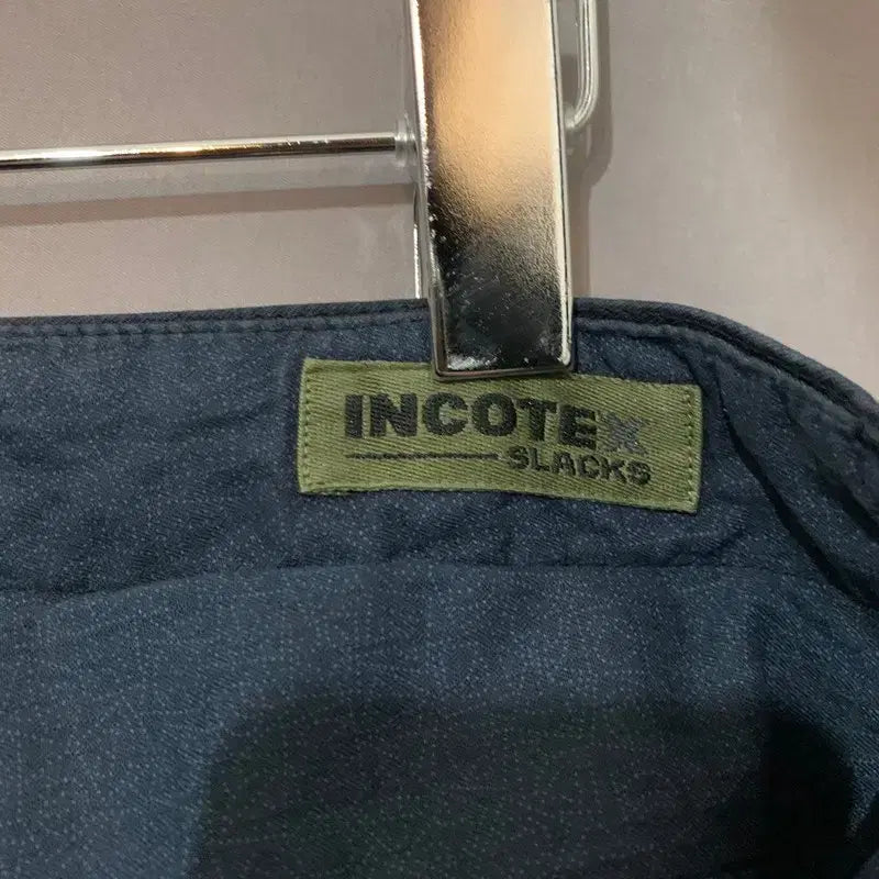 [BUNJANG] Incortex Slim Fit Navy Chino Pants / 32인치 인코텍스 슬림핏 네이비 스판 치노팬츠 면바지