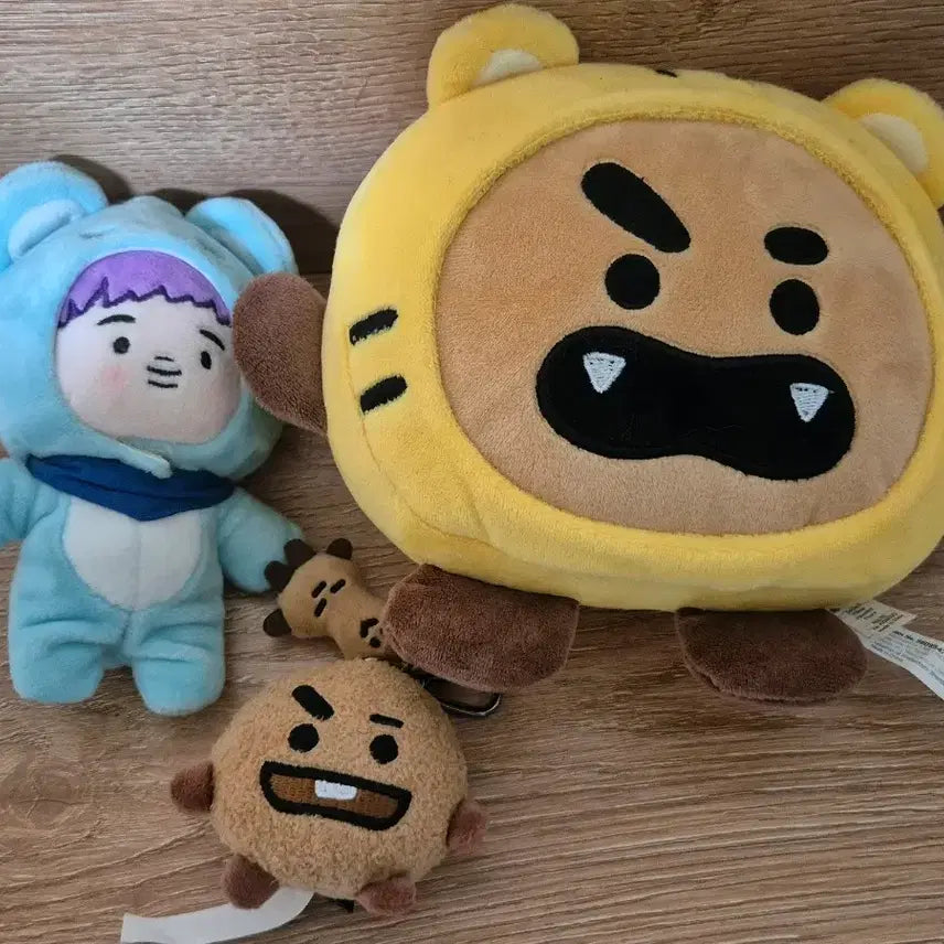 [BUNJANG] BT21 Characters Bundle Set Plush Dolls / BT21 인형 팝니다.