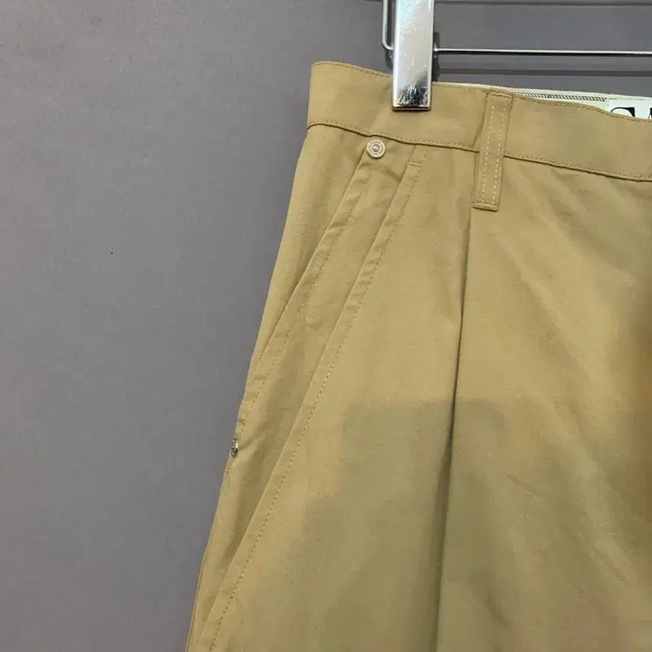 [BUNJANG] S SATUR One-Tuck Vinales Rivet Wide Pants / S SATUR 세터 원턱 비날레스 리벳 와이드 팬츠