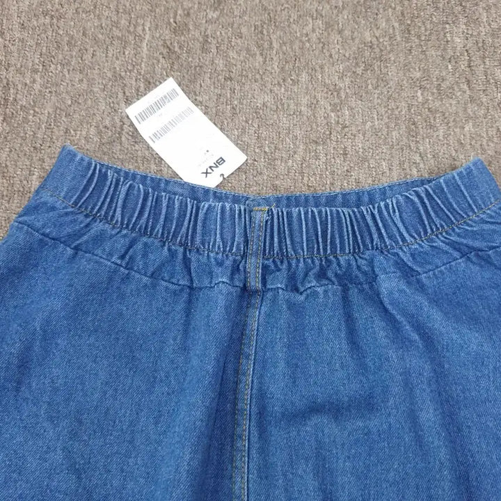 [BUNJANG] Banding Denim Skirt / 선물받은 이쁜 밴딩 청 스커트 프리사이즈 55~66  이옷 이뻐요 새옷