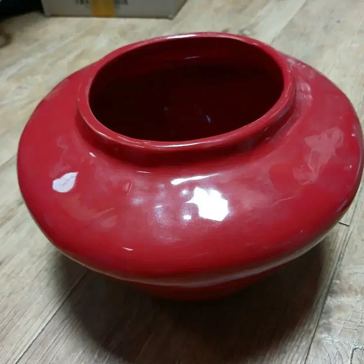 [BUNJANG] Red Antique Ceramic Vase / 빨강 도자기
