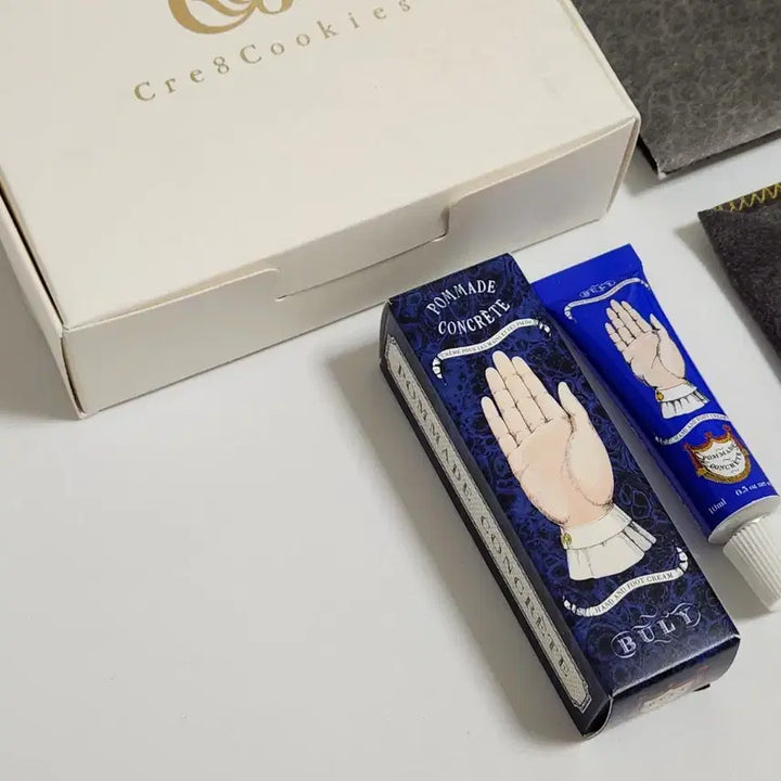 [BUNJANG] BTS Yet To Come Pre-Recording Gift Hand Cream &amp; Lip Balm Set / bts 방탄 옛투컴 사녹 역조공 립밤 핸드크림 yet to come