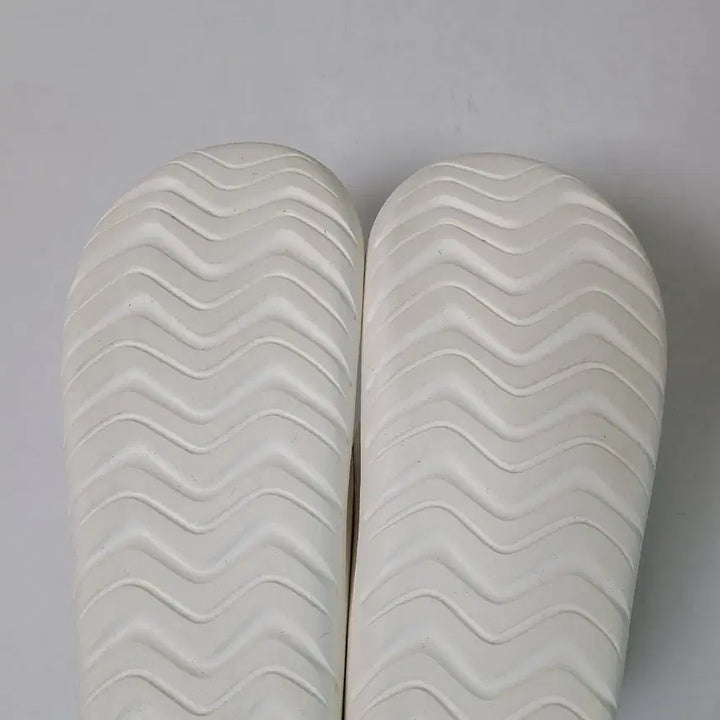[BUNJANG] Adidas Flip-Flops (255mm) / (무료배송) 255mm 아디다스 쪼리