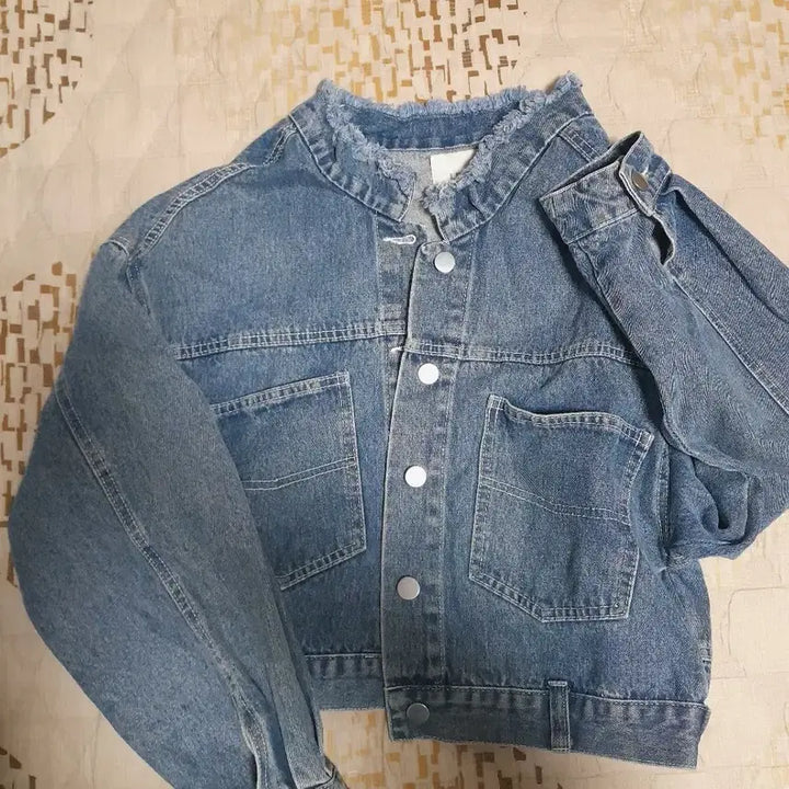 [BUNJANG] Le Pitta Denim Crop Jacket / Le Pitta 청 데님 크롭 자켓 55