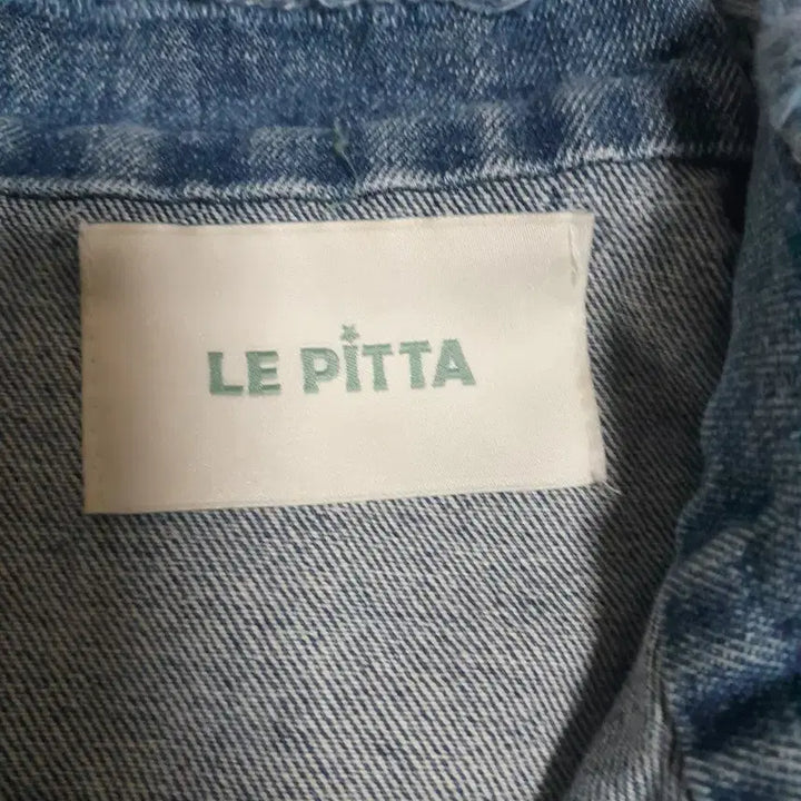 [BUNJANG] Le Pitta Denim Crop Jacket / Le Pitta 청 데님 크롭 자켓 55