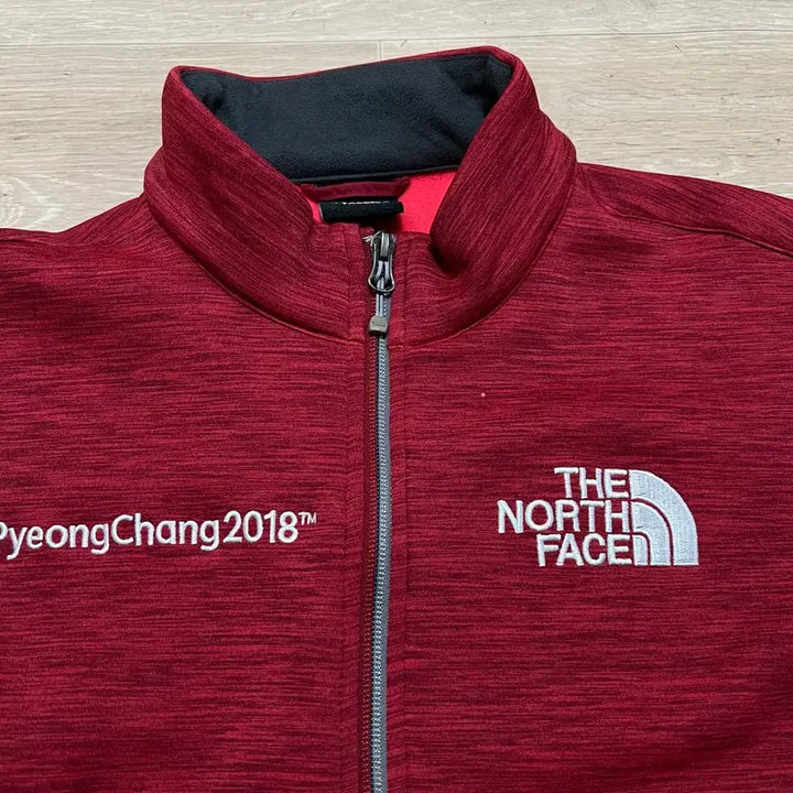 [BUNJANG] The North Face Pyeongchang Olympic Edition Fleece Track Jacket [Red] M / 노스페이스 평창올림픽 에디션 기모 져지 트랙탑 자켓 [레드] M/95
