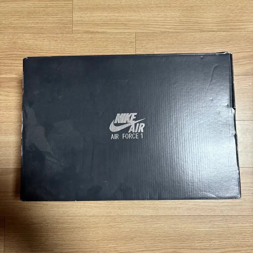 [BUNJANG] Nike Air Force 1 Low Hong Kong Deep Forest Sneakers / (285) 나이키 에어 포스 원 로우 홍콩 깊은숲