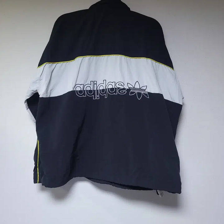 [BUNJANG] Adidas Anorak Windbreaker (Size L) / 아디다스 아노락 바람막이(사이즈100/L)