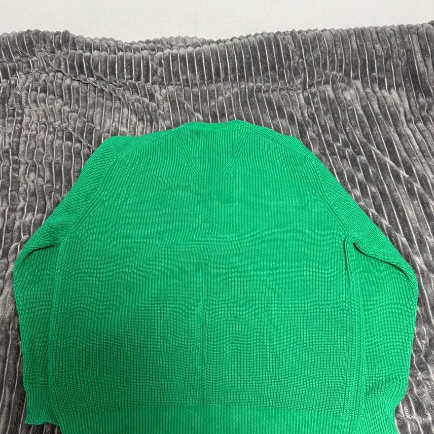[BUNJANG] Intempo Mood Hacci Elbow Volume Pullover - Green Earth / 인템포무드 하찌 엘보 볼륨 풀오버_그린어스