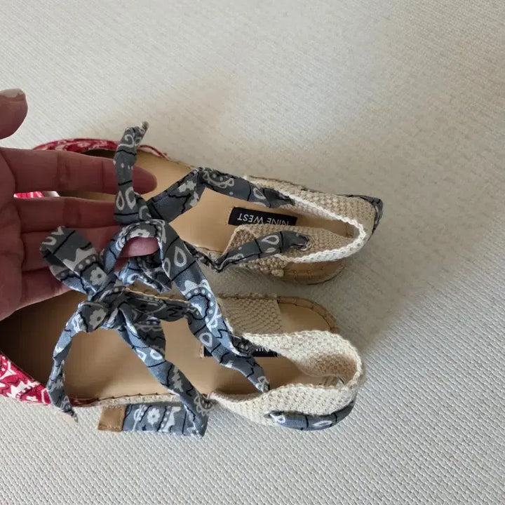[BUNJANG] Nine West Espadrille Sandals Paisley 240 / 나인웨스트 에스파드류 샌들 페이즐리 240