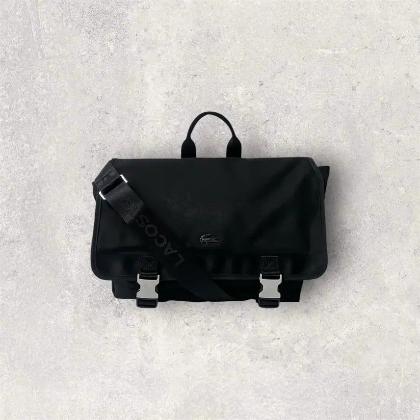[BUNJANG] Lacoste KOME Messenger Bag (B294) / 라코스테 KOME(코메) 메신저백(B294)