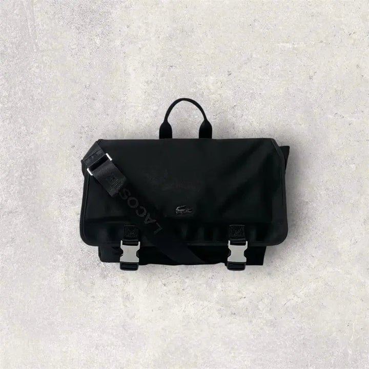 [BUNJANG] Lacoste KOME Messenger Bag (B294) / 라코스테 KOME(코메) 메신저백(B294)