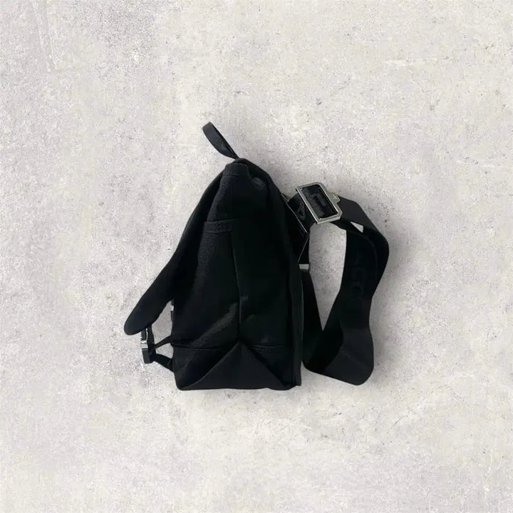 [BUNJANG] Lacoste KOME Messenger Bag (B294) / 라코스테 KOME(코메) 메신저백(B294)