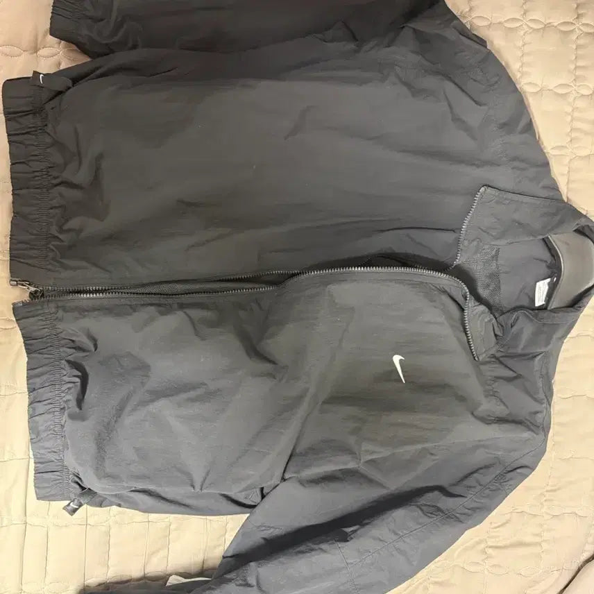 [BUNJANG] Nike NRG Swoosh Woven Track Jacket Black / 나이키 NRG 스우시 우븐 트랙 자켓 블랙