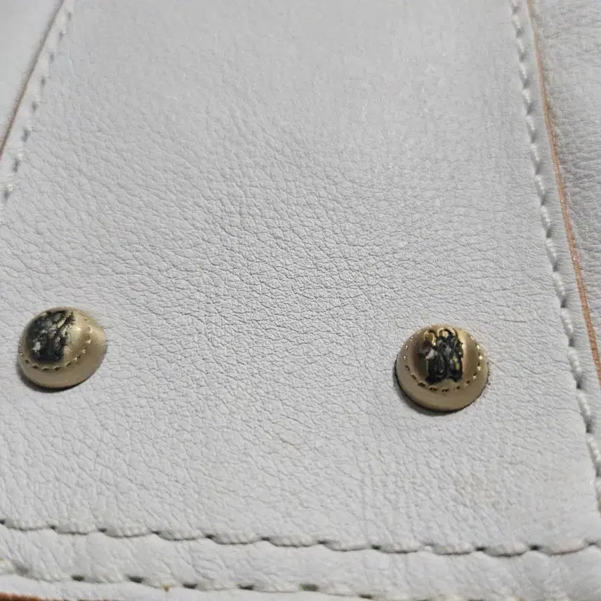 [SOLD OUT] LANCEL 란셀 프랑스 명품 화이트 가죽 토드백