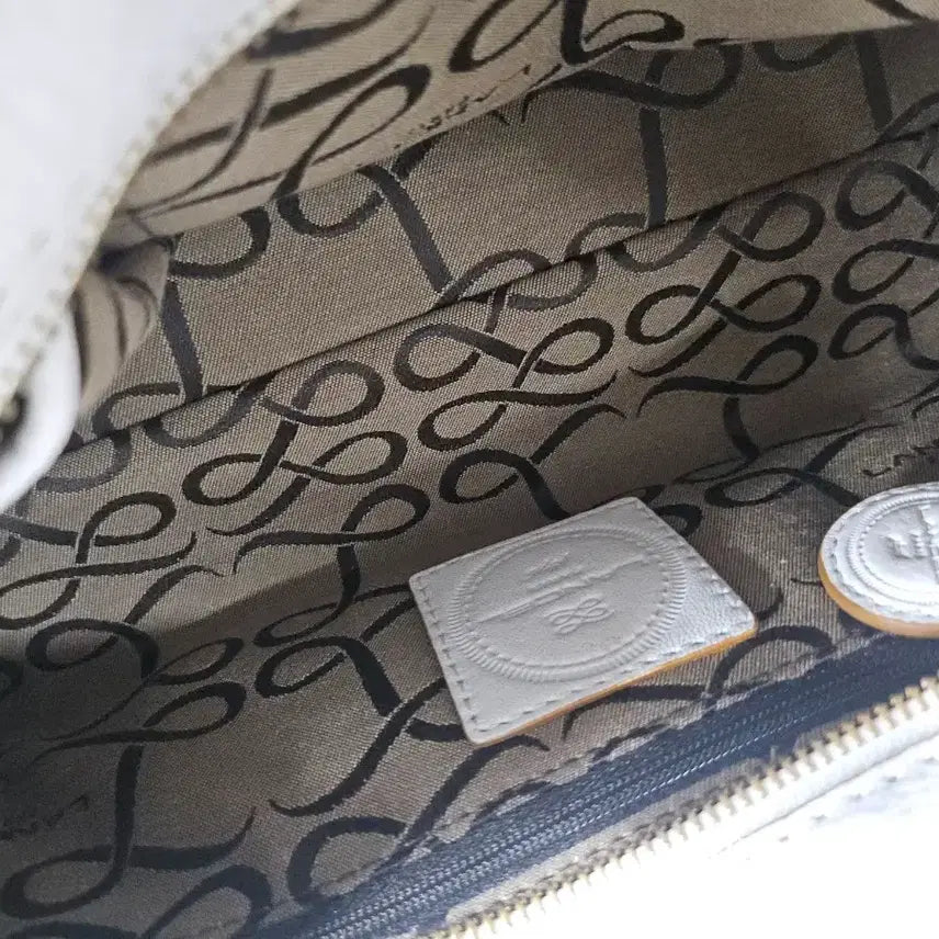 [SOLD OUT] LANCEL 란셀 프랑스 명품 화이트 가죽 토드백