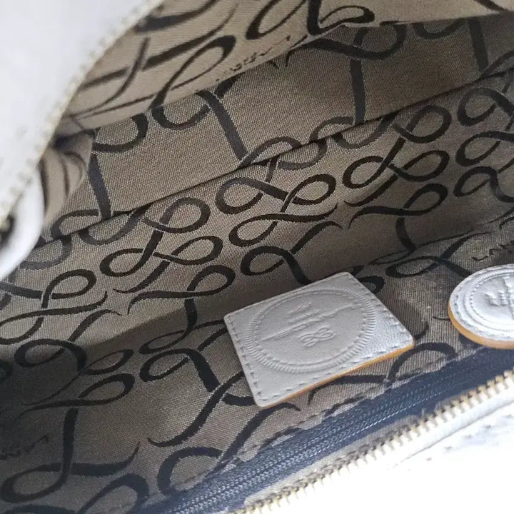 [SOLD OUT] LANCEL 란셀 프랑스 명품 화이트 가죽 토드백
