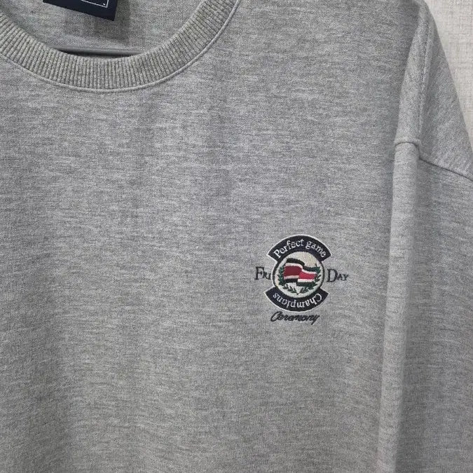 [BUNJANG] Romantic Crown Gray T-shirt / 로맨틱크라운그레이  티셔츠