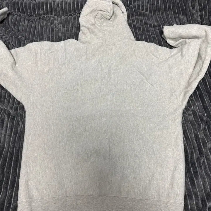 [BUNJANG] Outstanding Gray Hoodie L Size / 아웃스탠딩 그레이 후드티 L사이즈