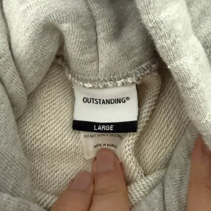 [BUNJANG] Outstanding Gray Hoodie L Size / 아웃스탠딩 그레이 후드티 L사이즈
