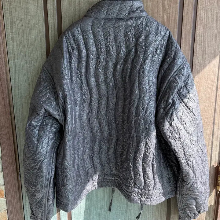[BUNJANG] Unaffected Quilted Blouson Charcoal (L) / 새상품(L)언어펙티드 파라슈트 퀄티드 블루종 차콜