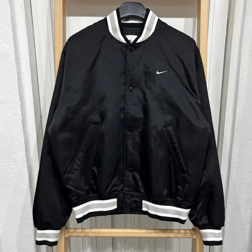 [SOLD OUT] 나이키 바시티자켓