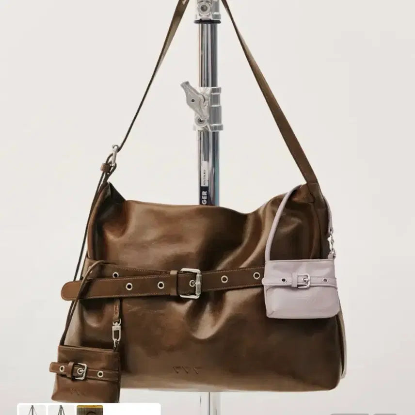 [BUNJANG] VVV Buckle Hobo Shoulder Crossbody Bag / VVV브이브이브이 가방 버클 호보 숄더 크로스백 _ 브라운