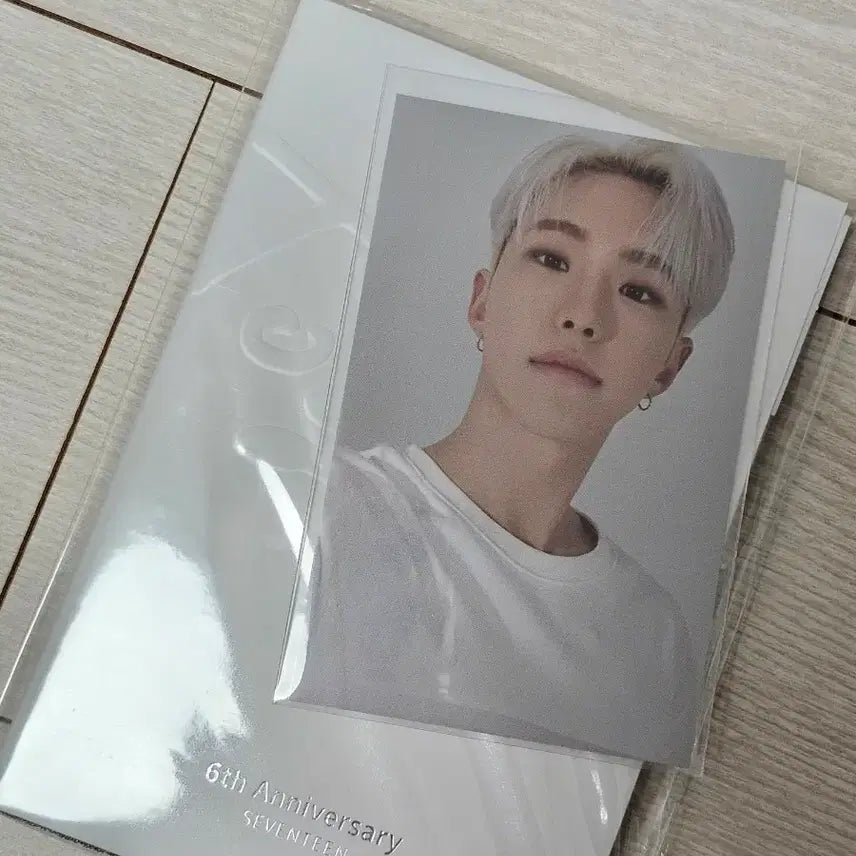 [BUNJANG] SEVENTEEN 6th Anniversary TOGETHER Hoshi Pendant + Photocard Set / 세븐틴 6주년 투게더 포카+팬던트 호시